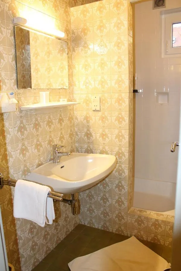 Pension Traude Graz Bed & Breakfast