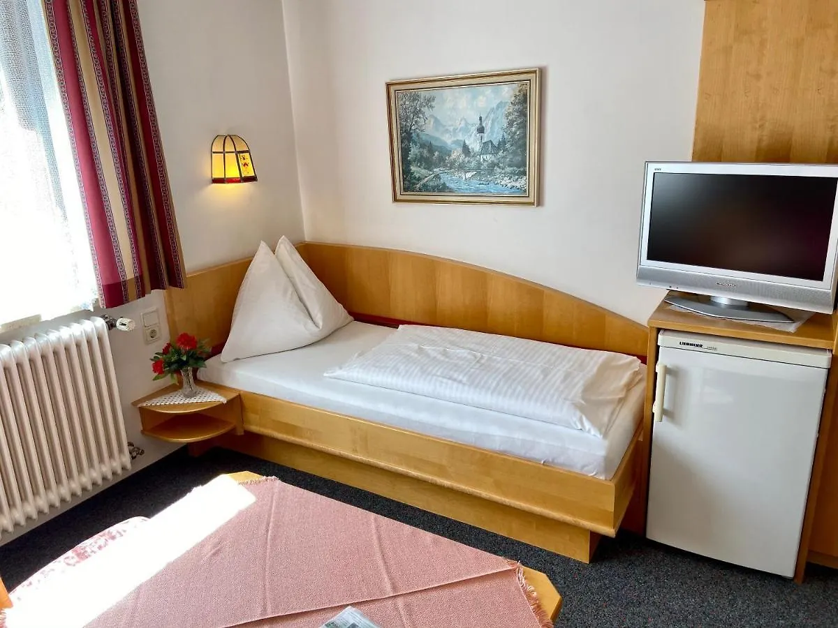Bed & Breakfast Pension Traude Graz