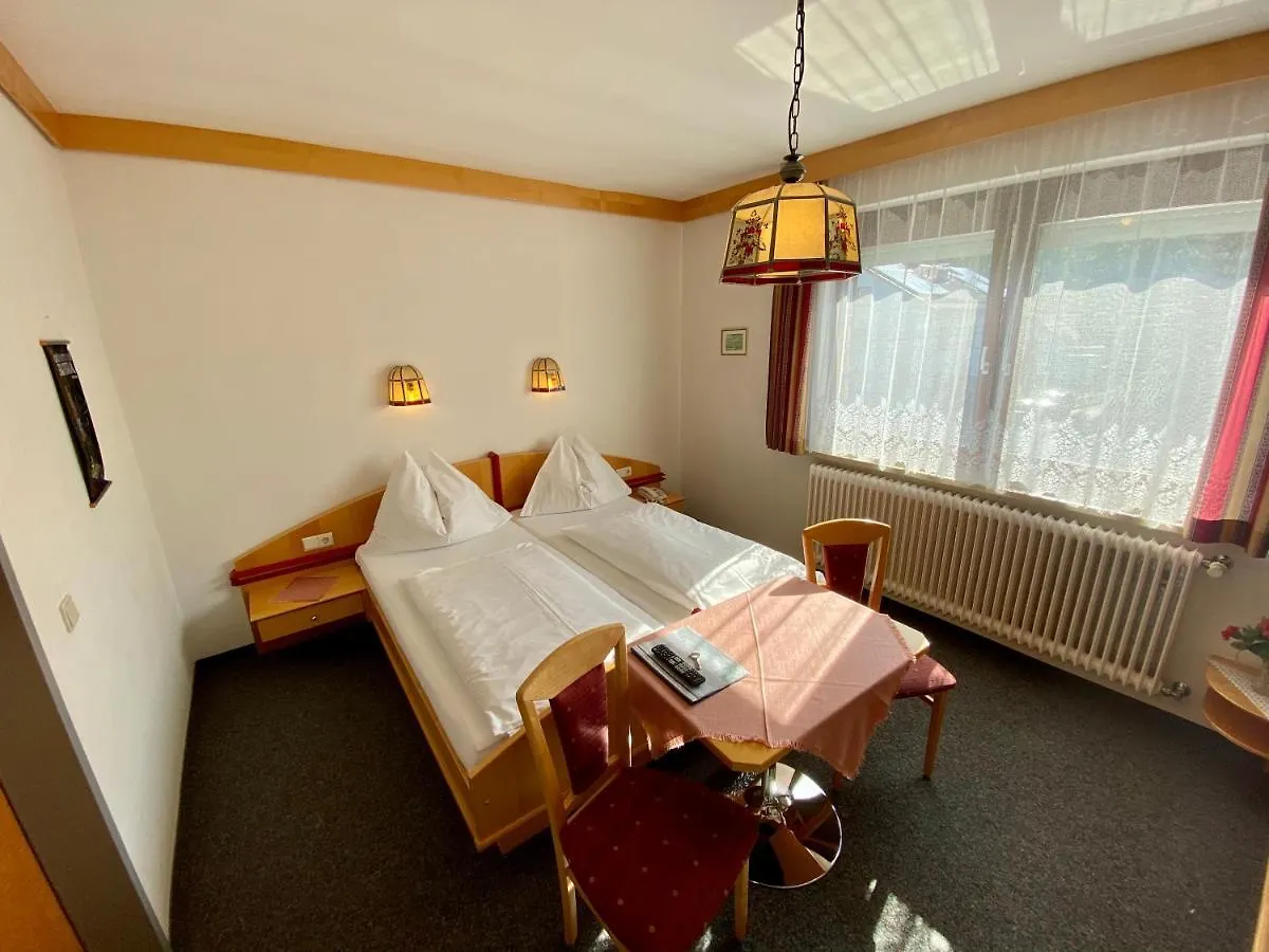 Bed & Breakfast Pension Traude Graz